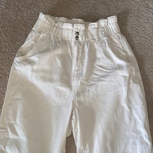 Off white Jeans, H&M size 6 with stretchy waist and belt loop.